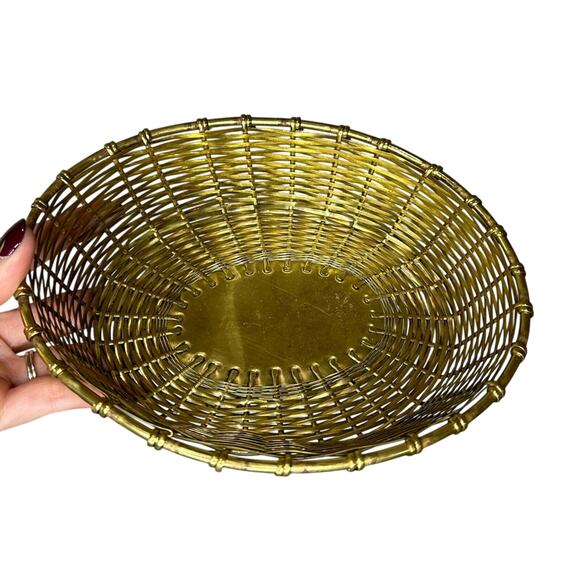 Vintage- India- Brass Woven regency- decor - golden- retro - Picture 2 of 10